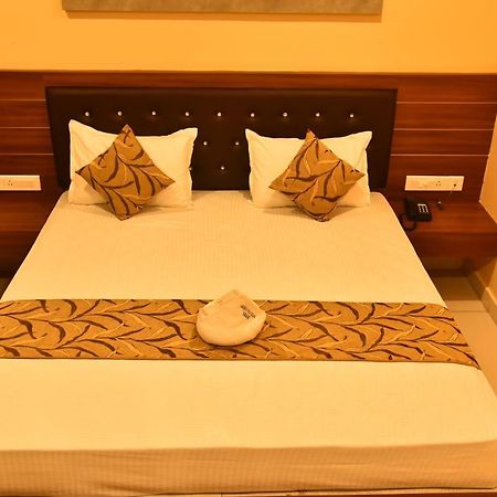 Hotel Four Seasons Velankanni Eksteriør billede